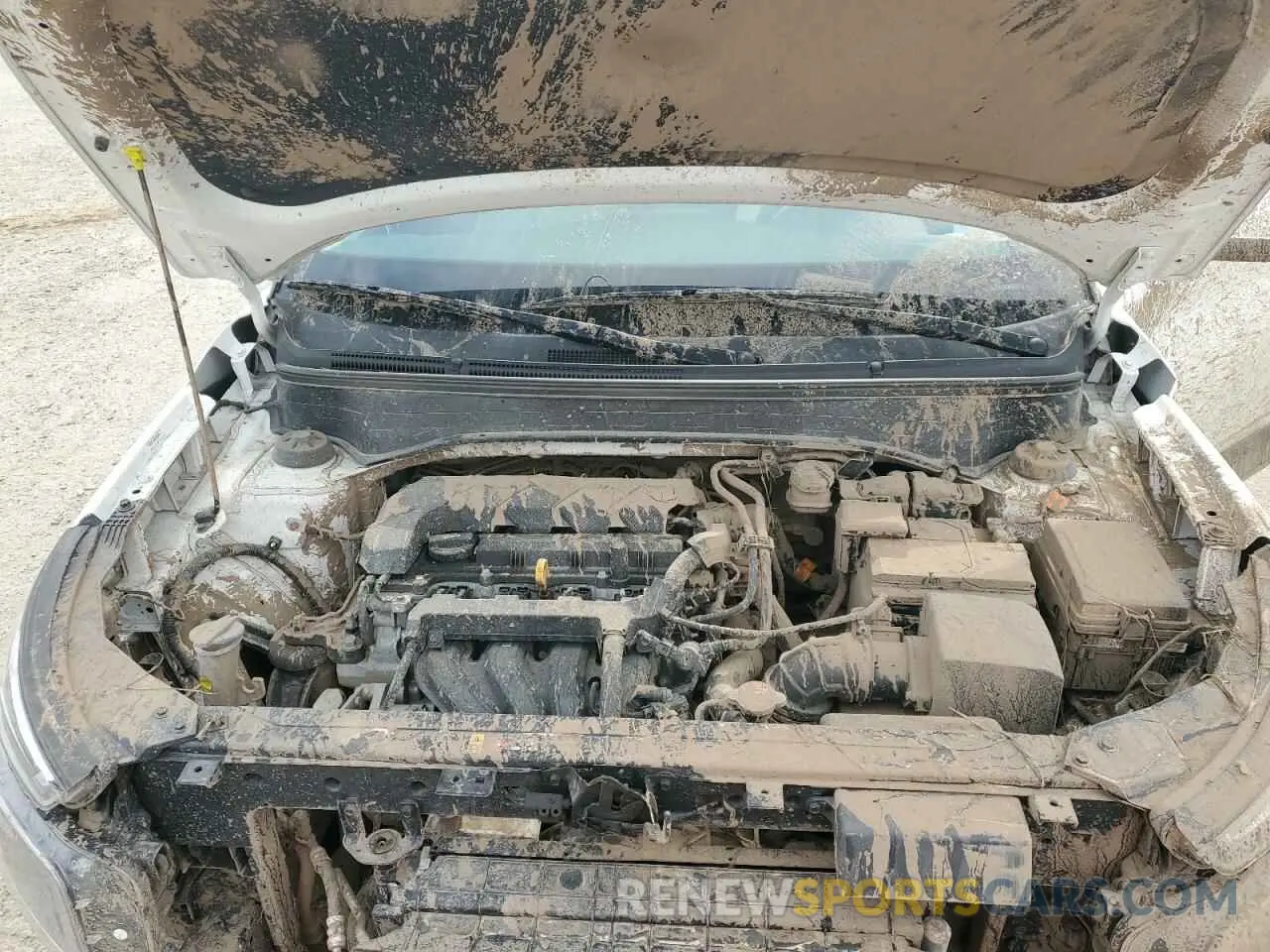 12 Photograph of a damaged car KMHRC8A30MU112295 HYUNDAI VENUE 2021