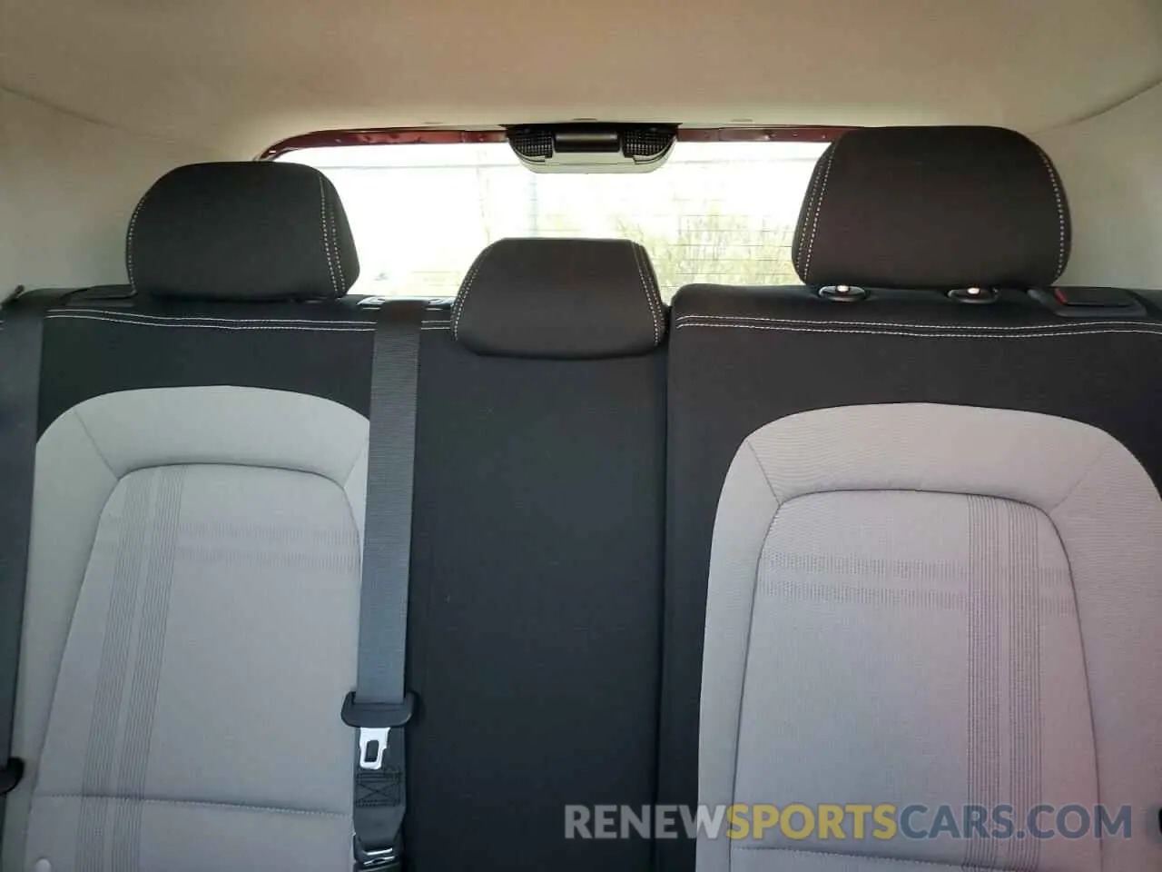 10 Фотография поврежденного автомобиля KMHRC8A34MU082055 HYUNDAI VENUE 2021
