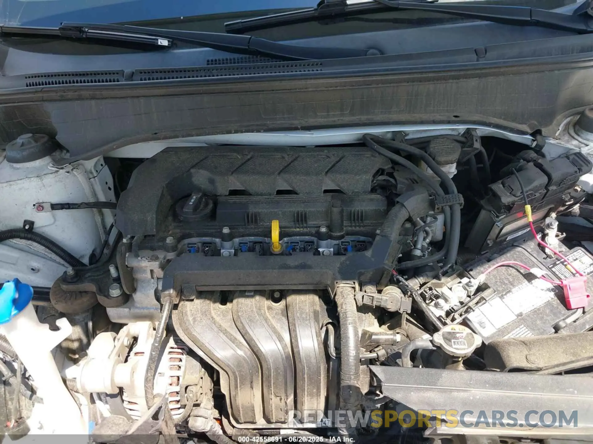 10 Photograph of a damaged car KMHRC8A35MU098815 HYUNDAI VENUE 2021