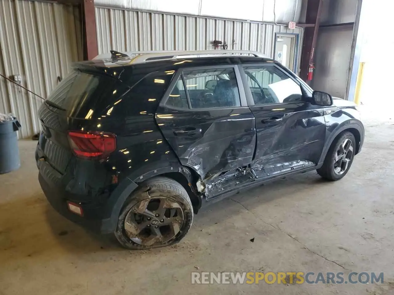 3 Photograph of a damaged car KMHRC8A35MU106279 HYUNDAI VENUE 2021