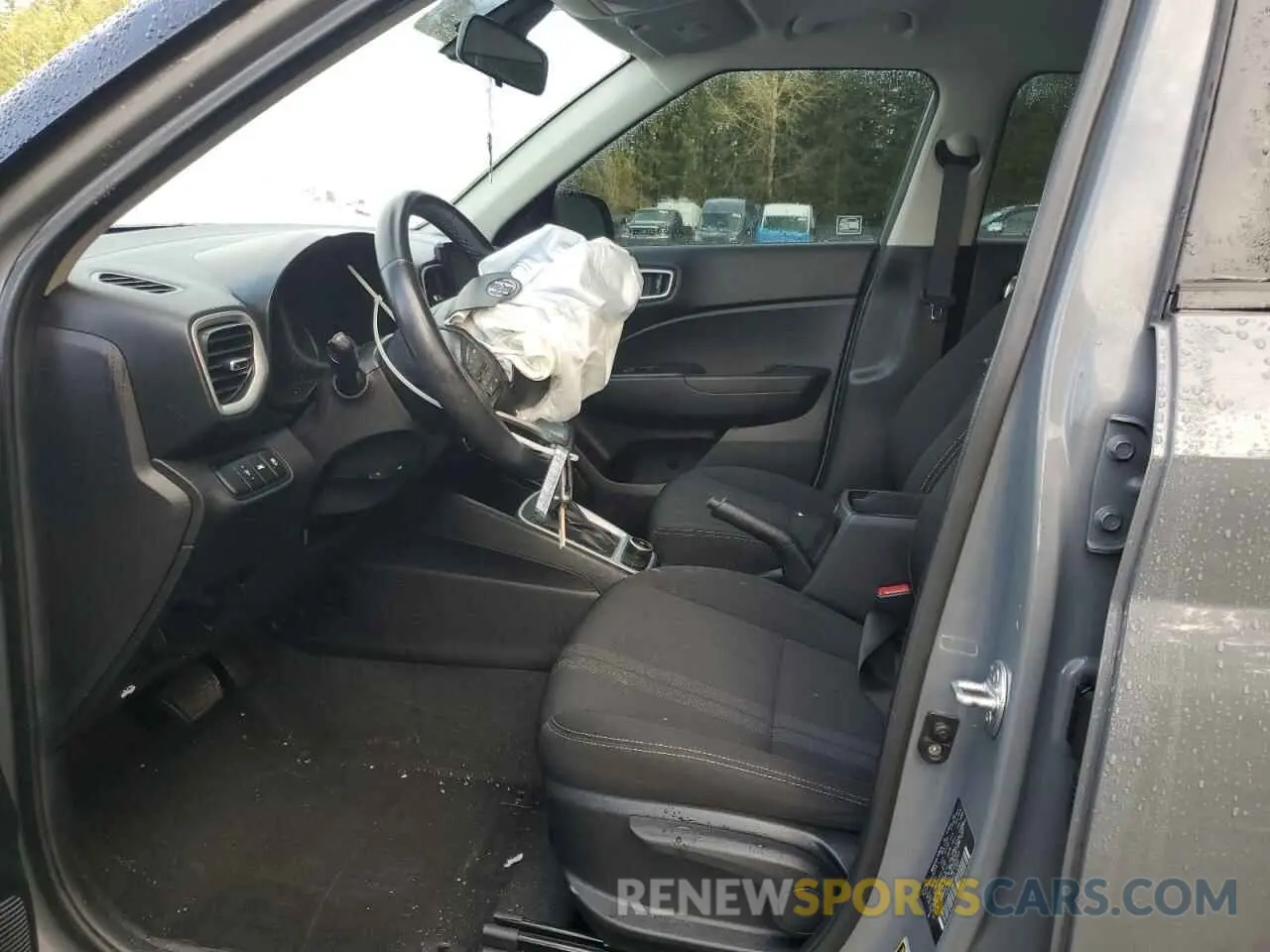 7 Фотография поврежденного автомобиля KMHRC8A37MU088643 HYUNDAI VENUE 2021