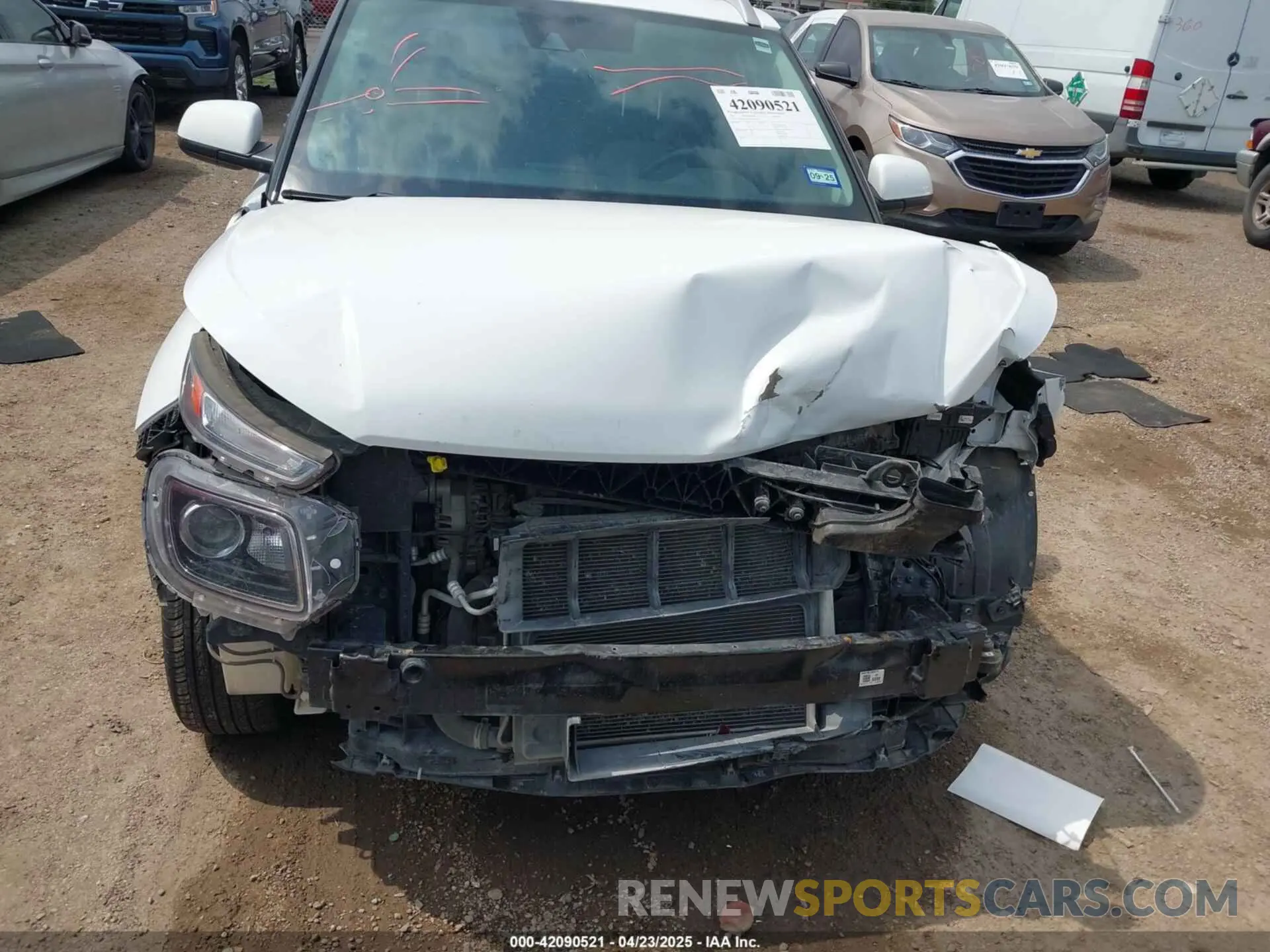 6 Photograph of a damaged car KMHRC8A3XMU063817 HYUNDAI VENUE 2021