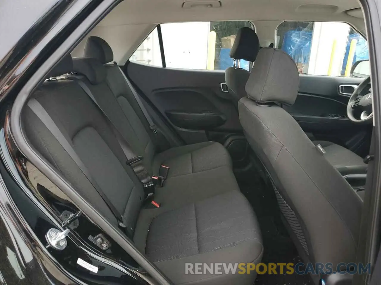 10 Photograph of a damaged car KMHRB8A32NU154357 HYUNDAI VENUE 2022