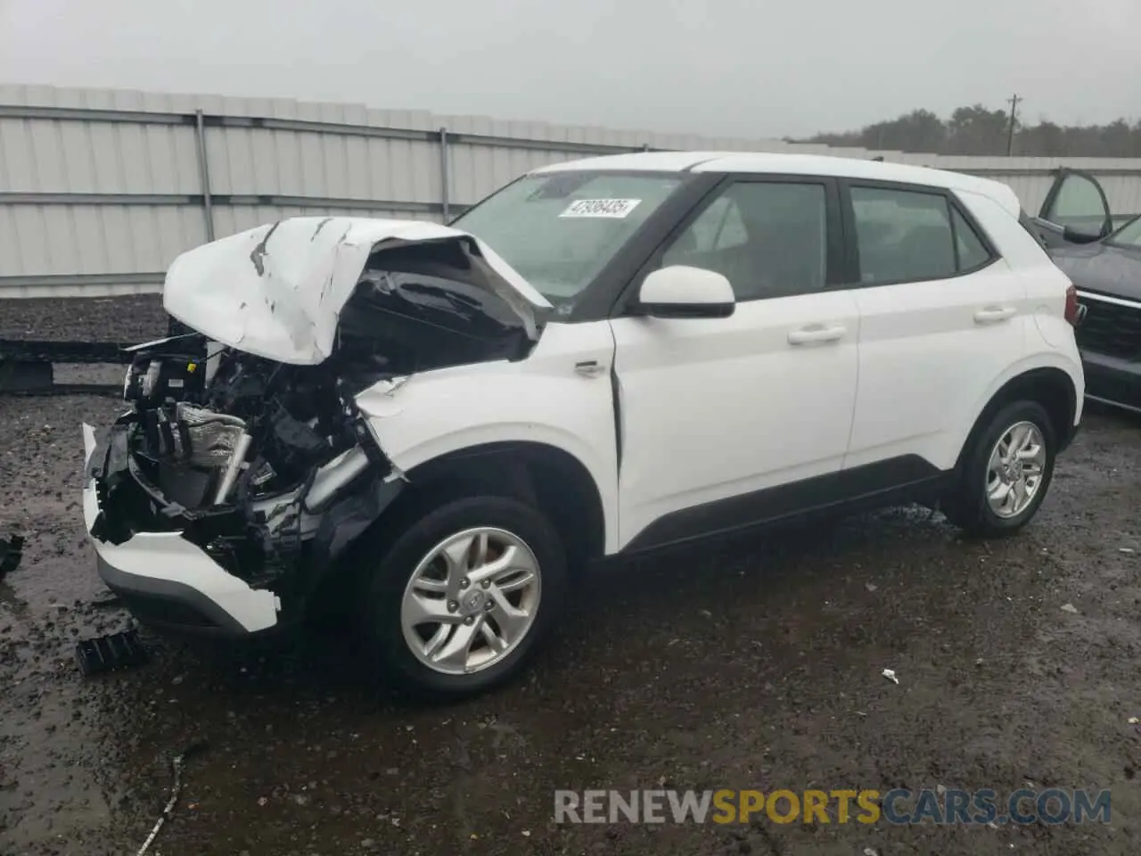 1 Photograph of a damaged car KMHRB8A33NU153959 HYUNDAI VENUE 2022