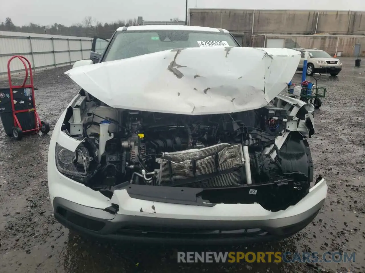 5 Photograph of a damaged car KMHRB8A33NU153959 HYUNDAI VENUE 2022