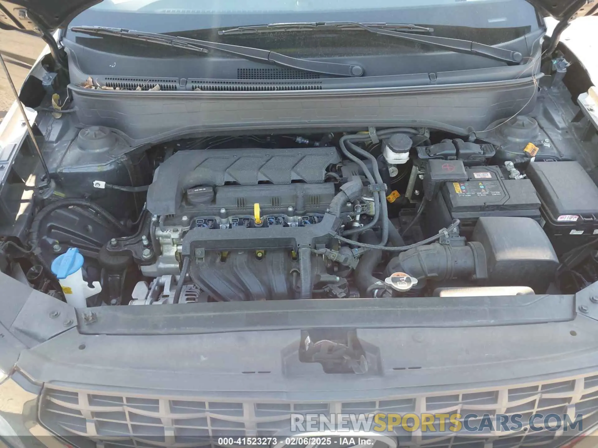 10 Photograph of a damaged car KMHRB8A35NU200411 HYUNDAI VENUE 2022