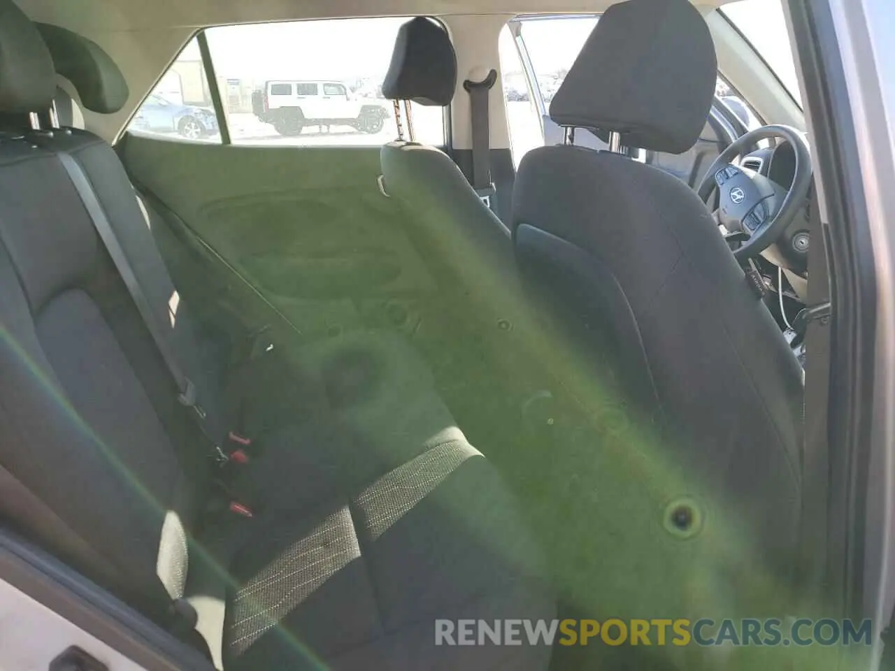 10 Photograph of a damaged car KMHRB8A36NU149405 HYUNDAI VENUE 2022