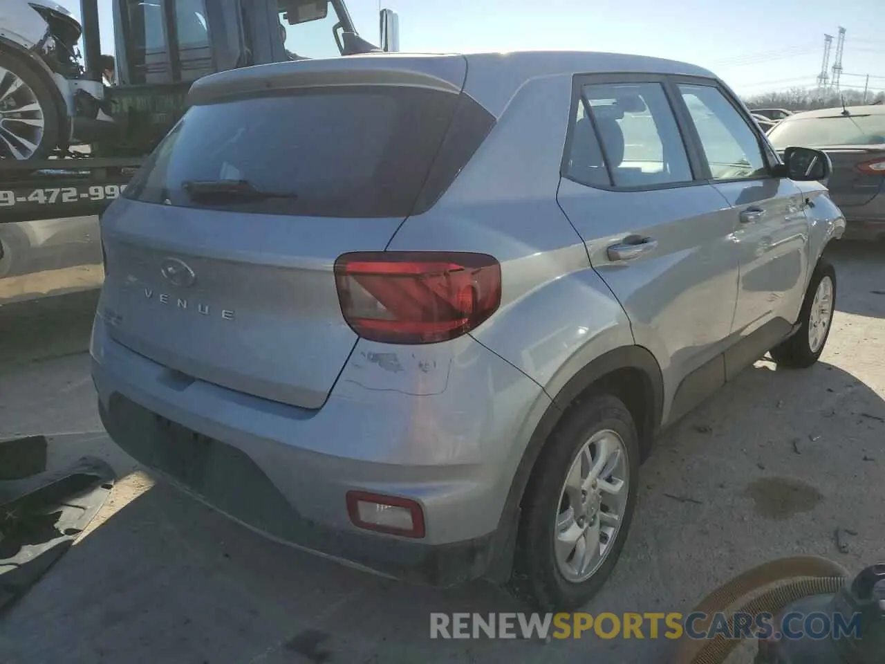 3 Photograph of a damaged car KMHRB8A36NU149405 HYUNDAI VENUE 2022