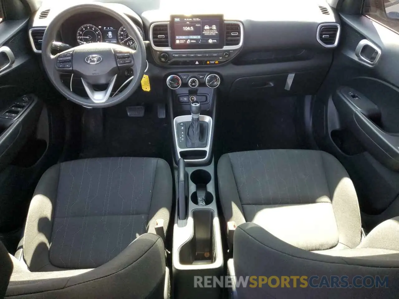 8 Photograph of a damaged car KMHRB8A37NU134539 HYUNDAI VENUE 2022