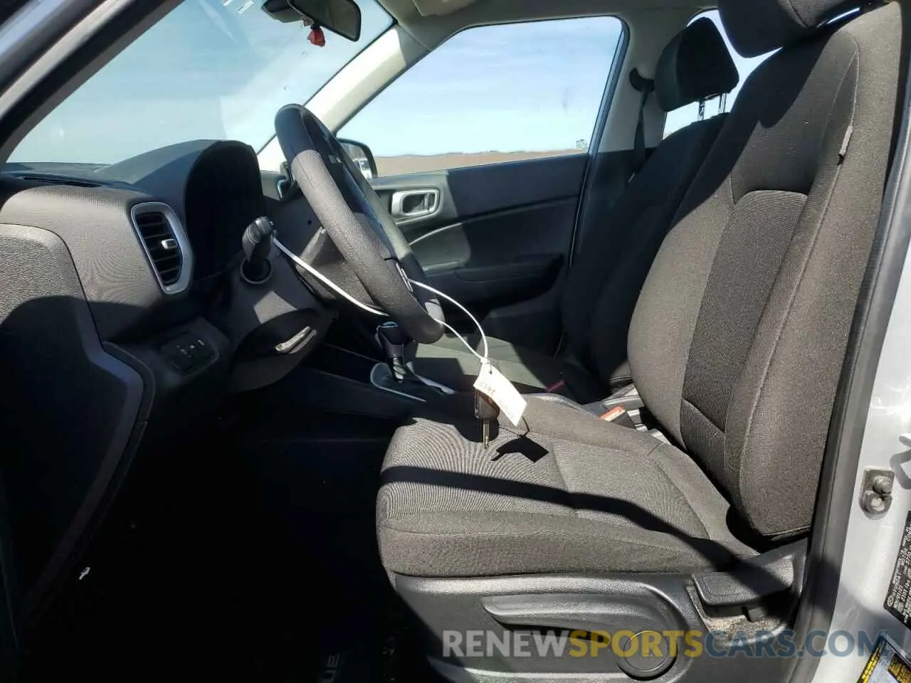 7 Photograph of a damaged car KMHRB8A39NU151651 HYUNDAI VENUE 2022