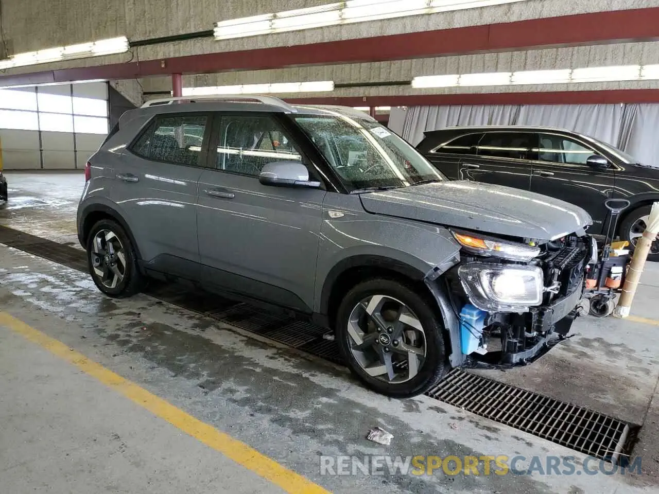 4 Photograph of a damaged car KMHRC8A30NU201379 HYUNDAI VENUE 2022