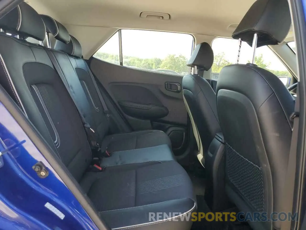 11 Photograph of a damaged car KMHRC8A30NU201933 HYUNDAI VENUE 2022