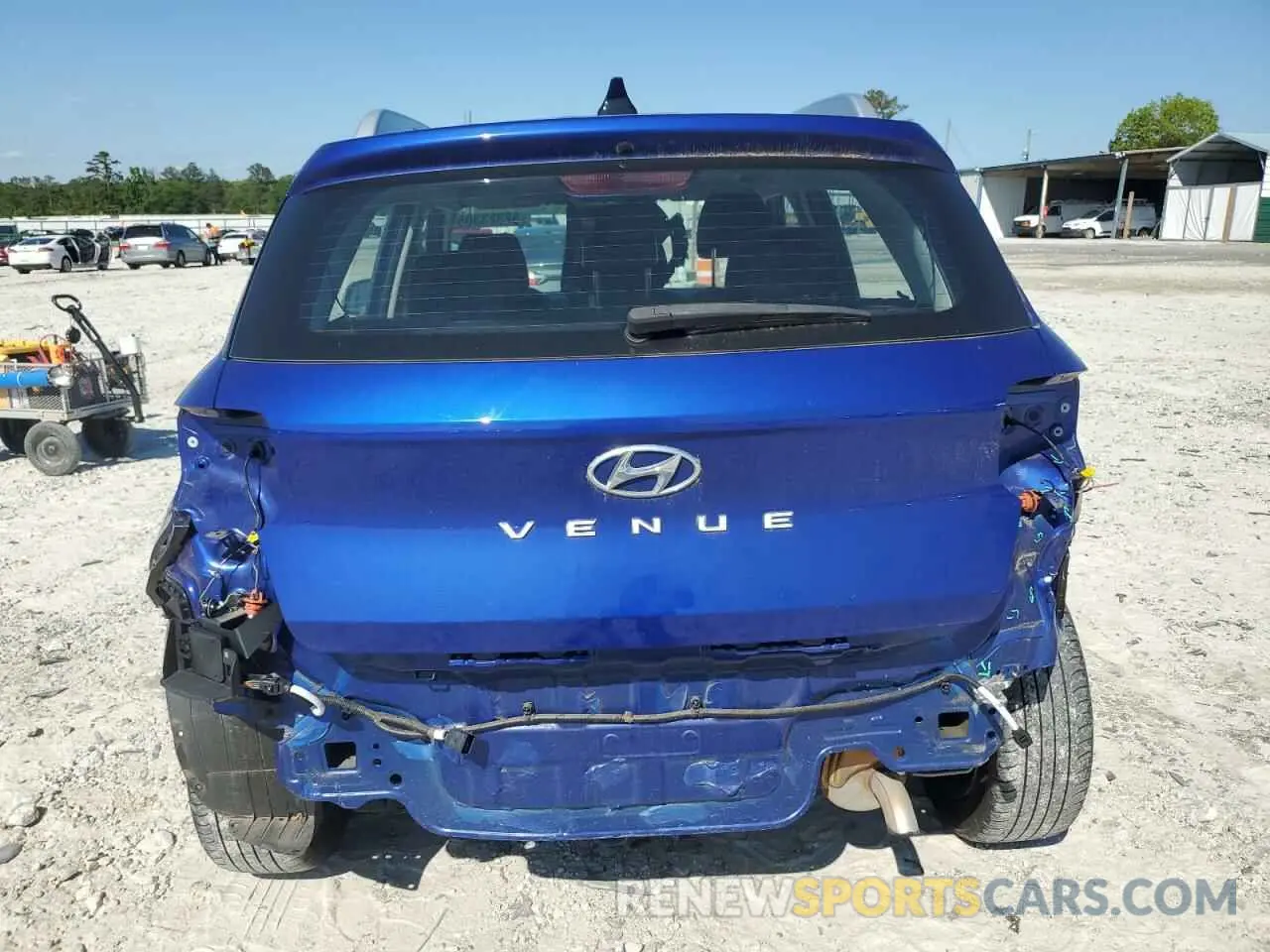 6 Photograph of a damaged car KMHRC8A30NU201933 HYUNDAI VENUE 2022