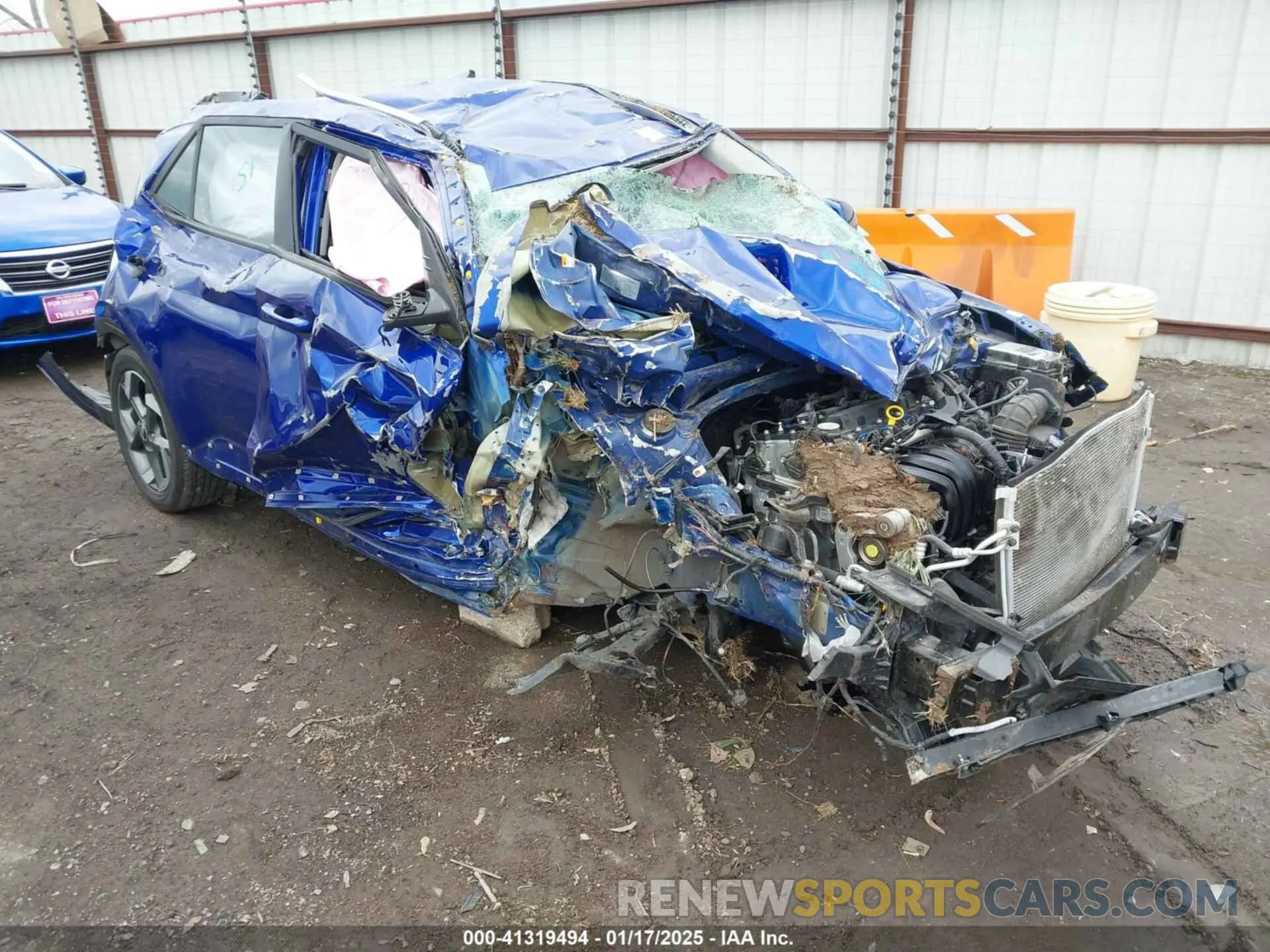 1 Photograph of a damaged car KMHRC8A30NU204671 HYUNDAI VENUE 2022