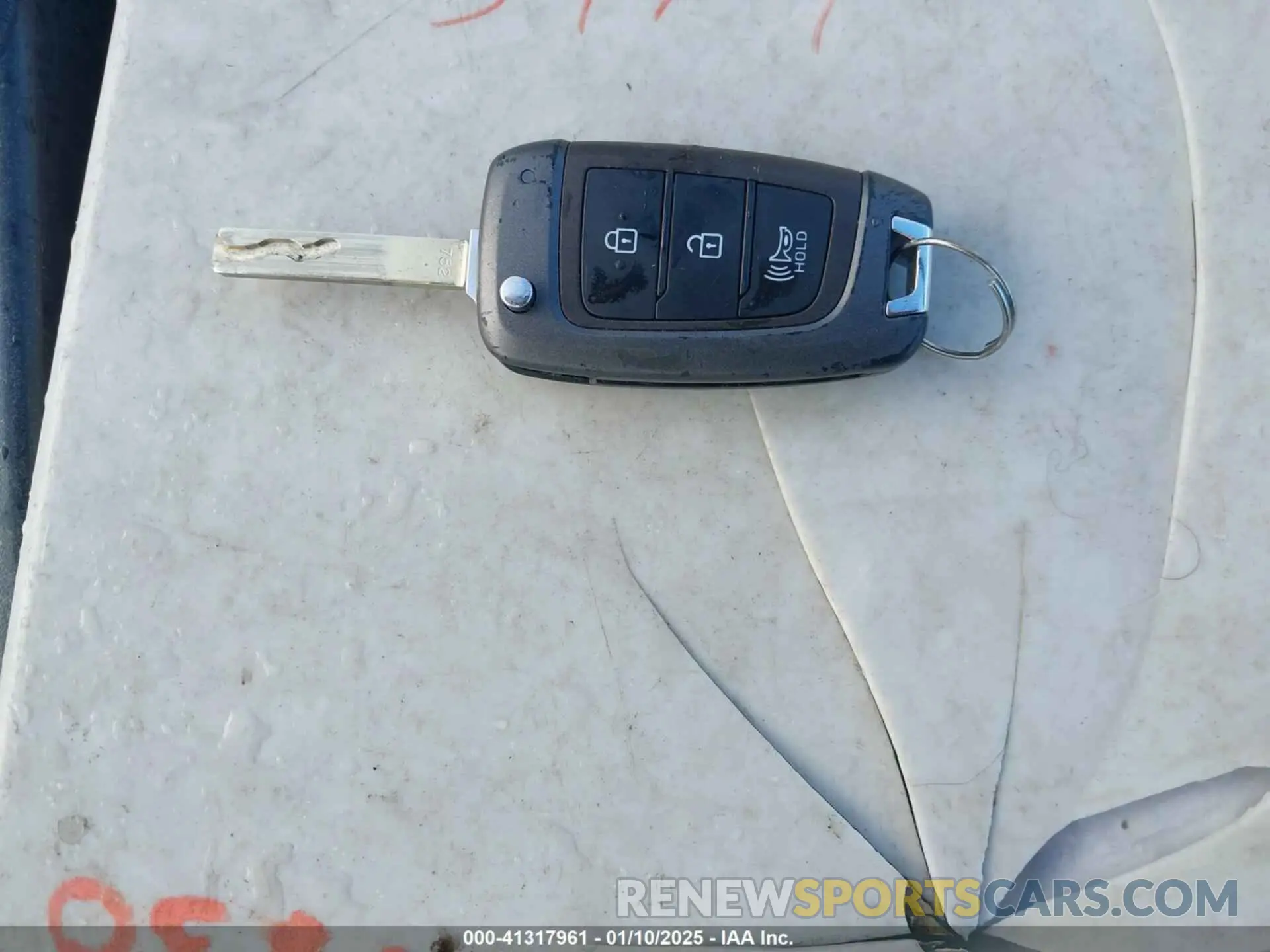 11 Фотография поврежденного автомобиля KMHRC8A33NU142442 HYUNDAI VENUE 2022