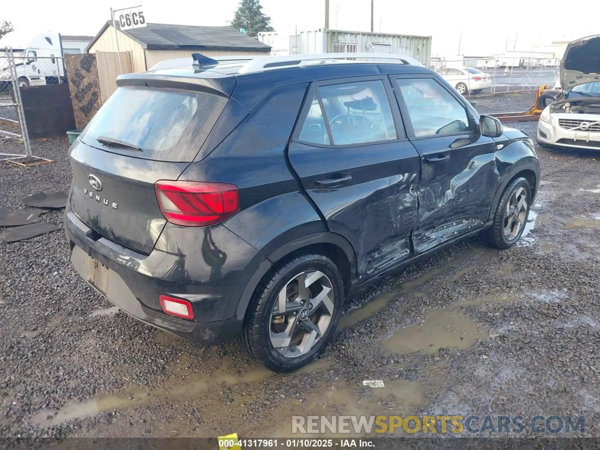 4 Фотография поврежденного автомобиля KMHRC8A33NU142442 HYUNDAI VENUE 2022
