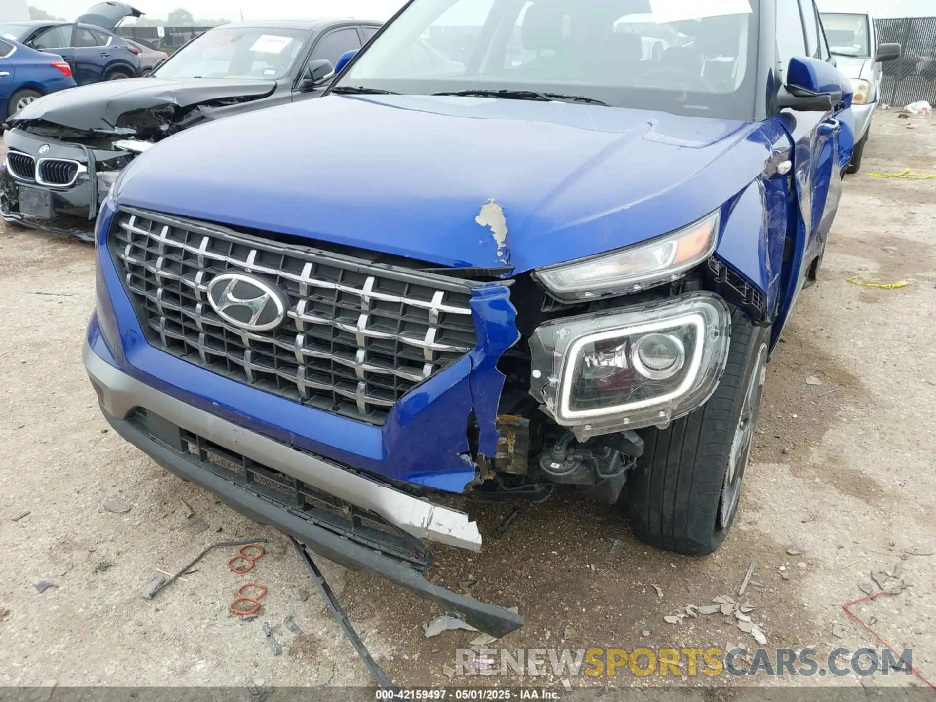 6 Photograph of a damaged car KMHRC8A38NU203042 HYUNDAI VENUE 2022