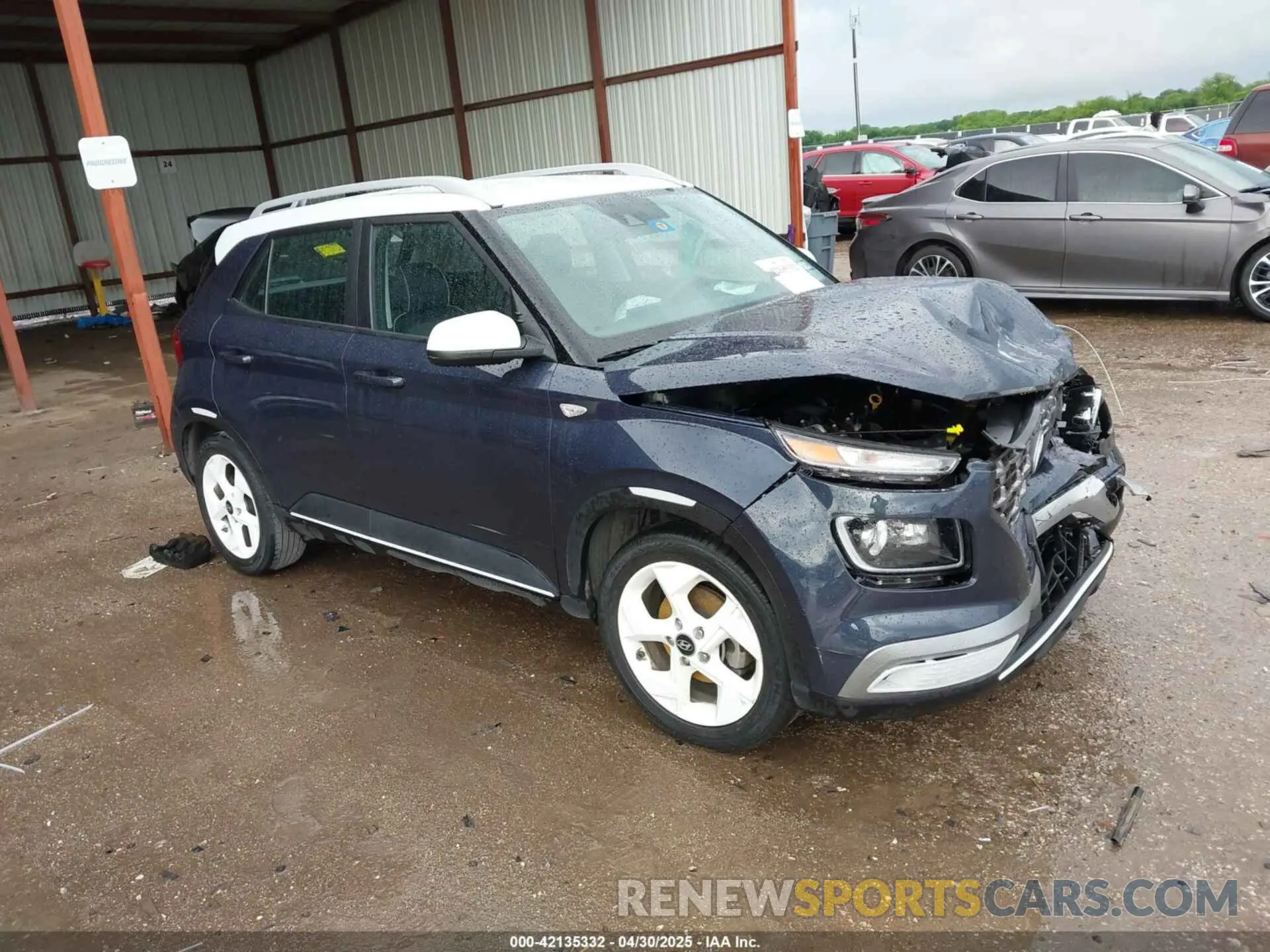 1 Photograph of a damaged car KMHRC8A39NU154191 HYUNDAI VENUE 2022