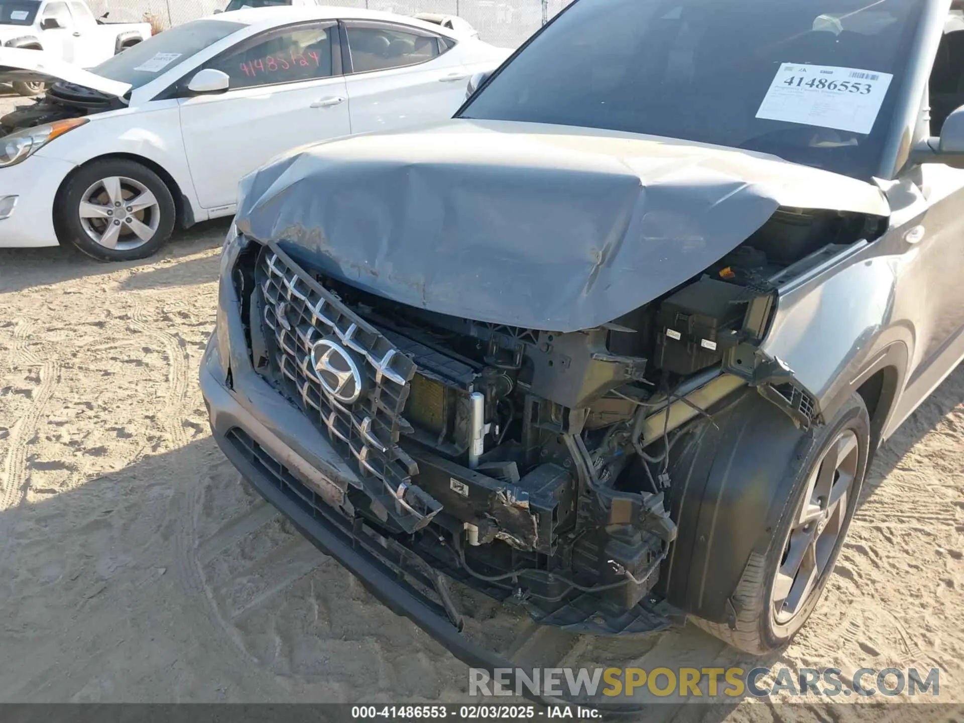 6 Photograph of a damaged car KMHRC8A39NU184906 HYUNDAI VENUE 2022