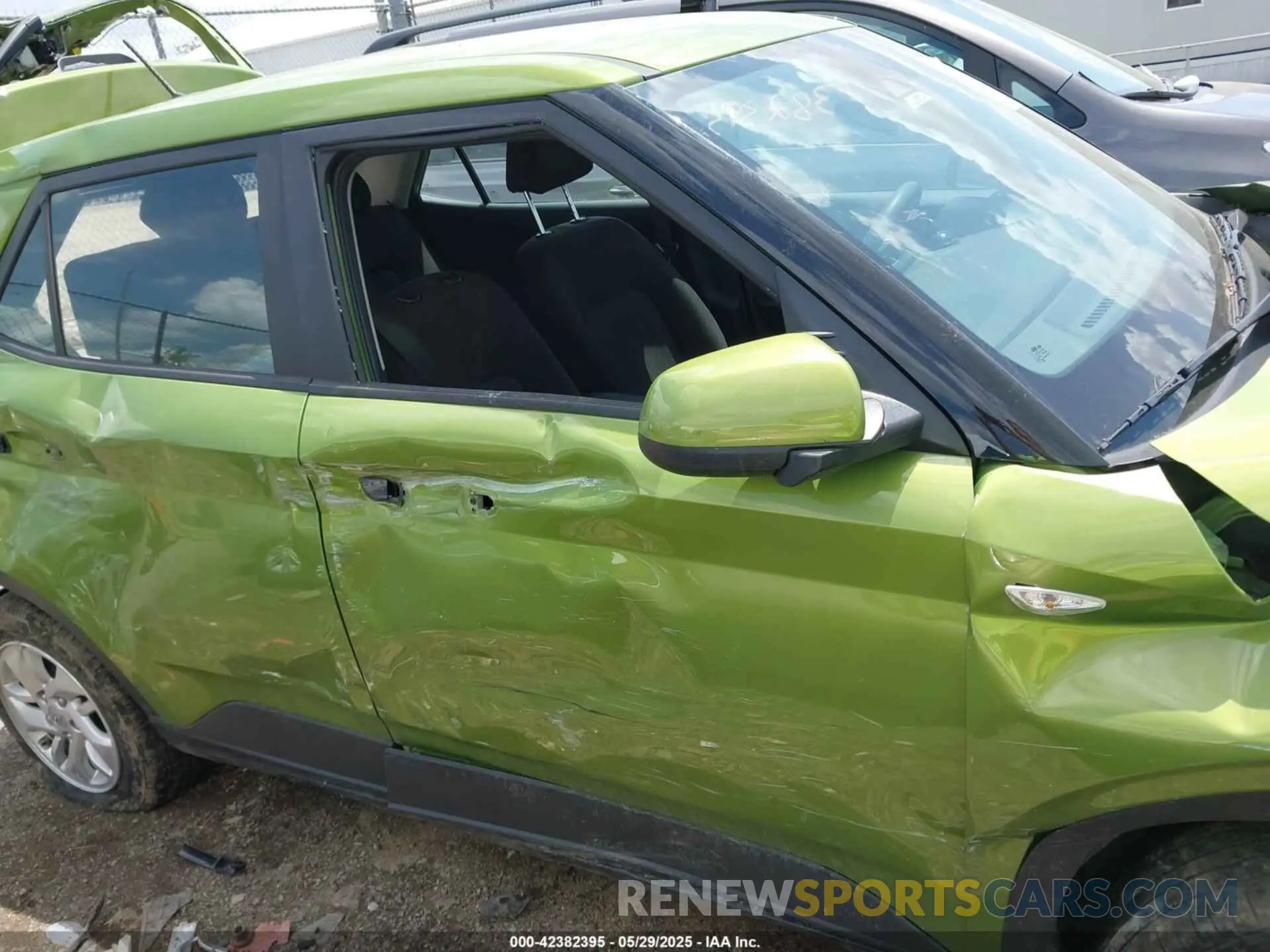 14 Photograph of a damaged car KMHRB8A31PU215121 HYUNDAI VENUE 2023