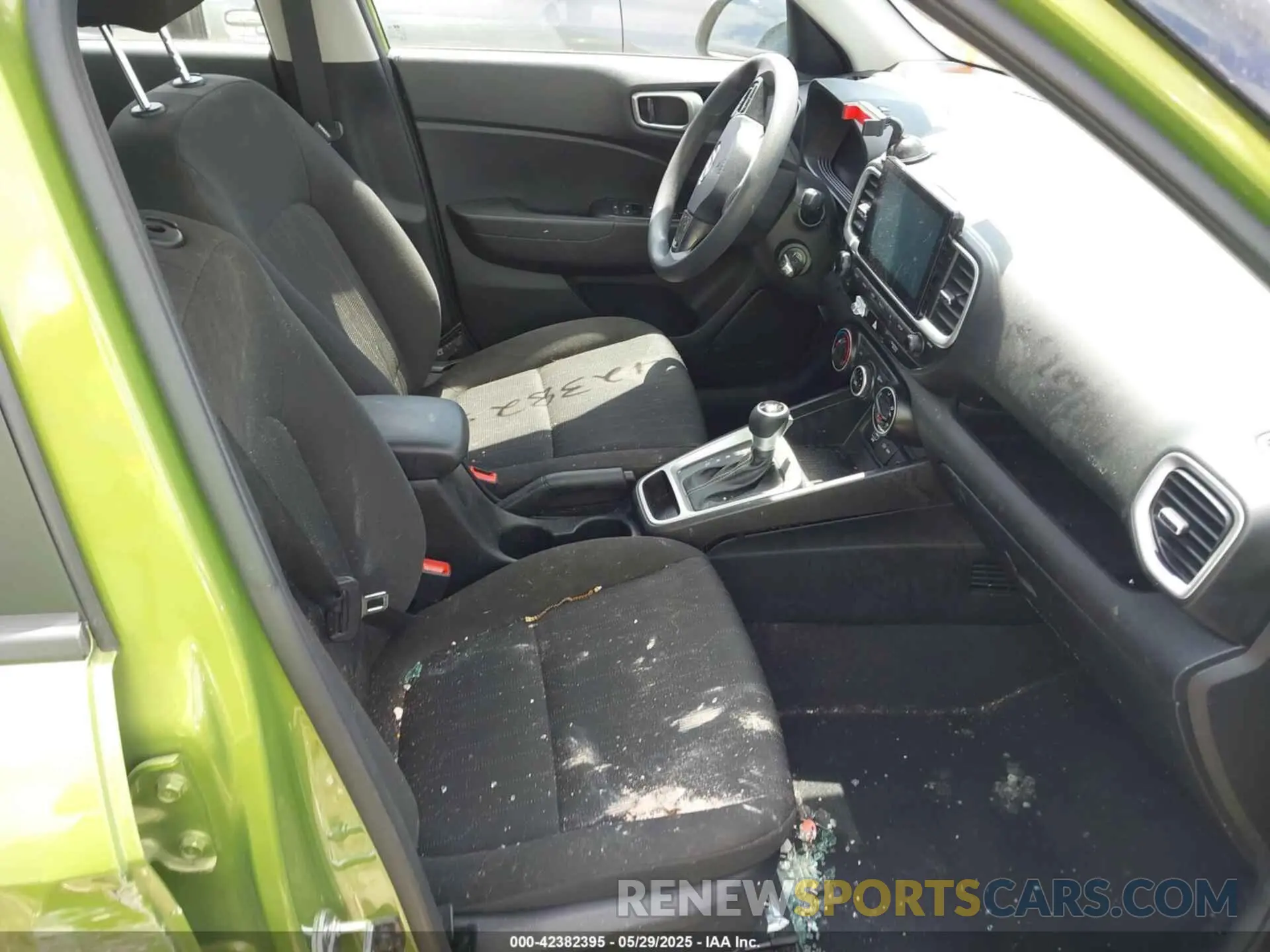 5 Photograph of a damaged car KMHRB8A31PU215121 HYUNDAI VENUE 2023