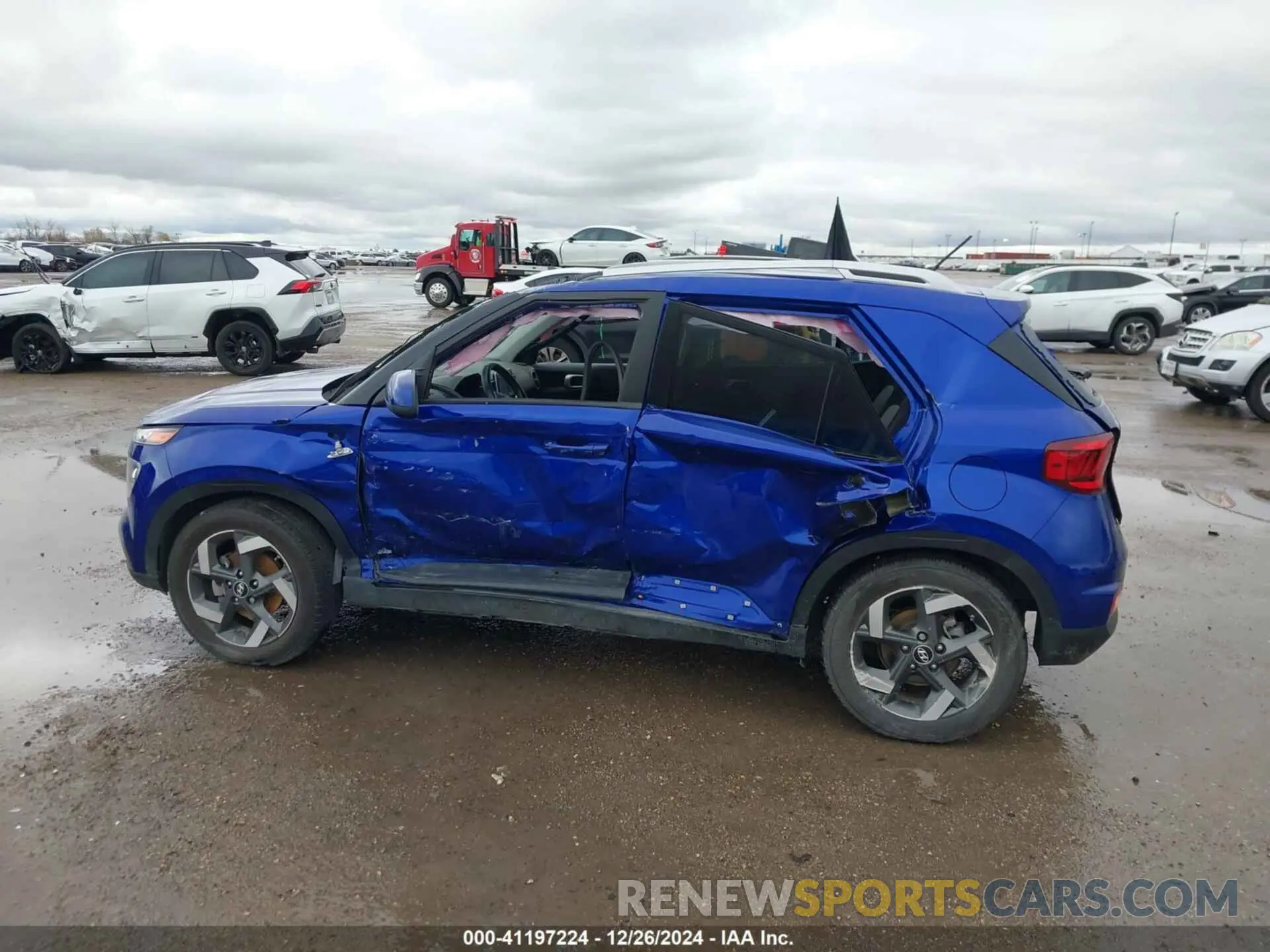 15 Photograph of a damaged car KMHRC8A34PU212968 HYUNDAI VENUE 2023