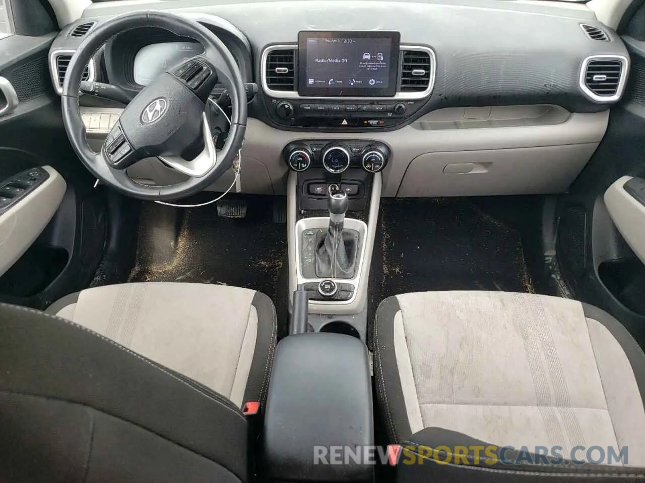 8 Фотография поврежденного автомобиля KMHRC8A34PU213585 HYUNDAI VENUE 2023