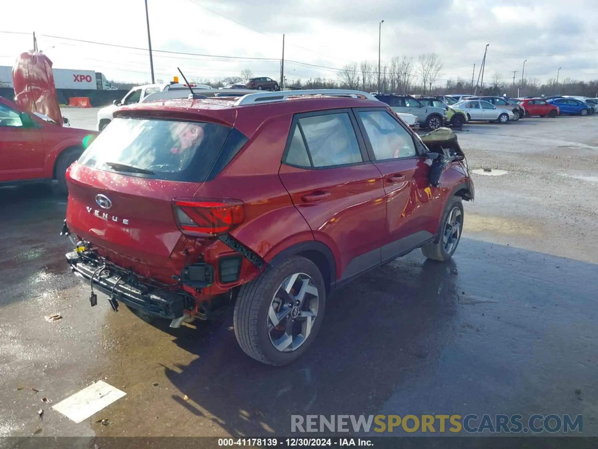 4 Фотография поврежденного автомобиля KMHRC8A35PU268594 HYUNDAI VENUE 2023