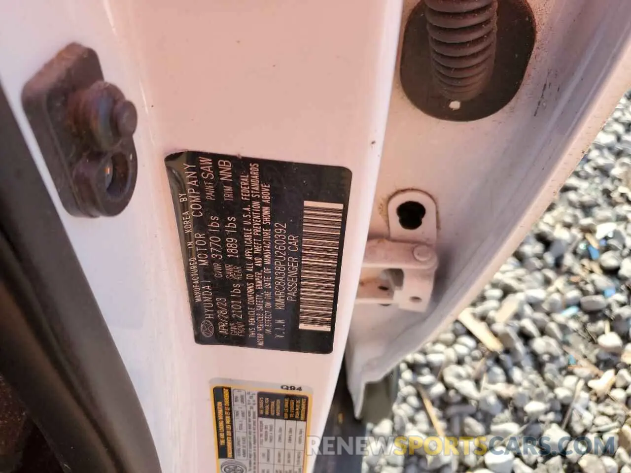 16 Photograph of a damaged car KMHRC8A38PU260392 HYUNDAI VENUE 2023