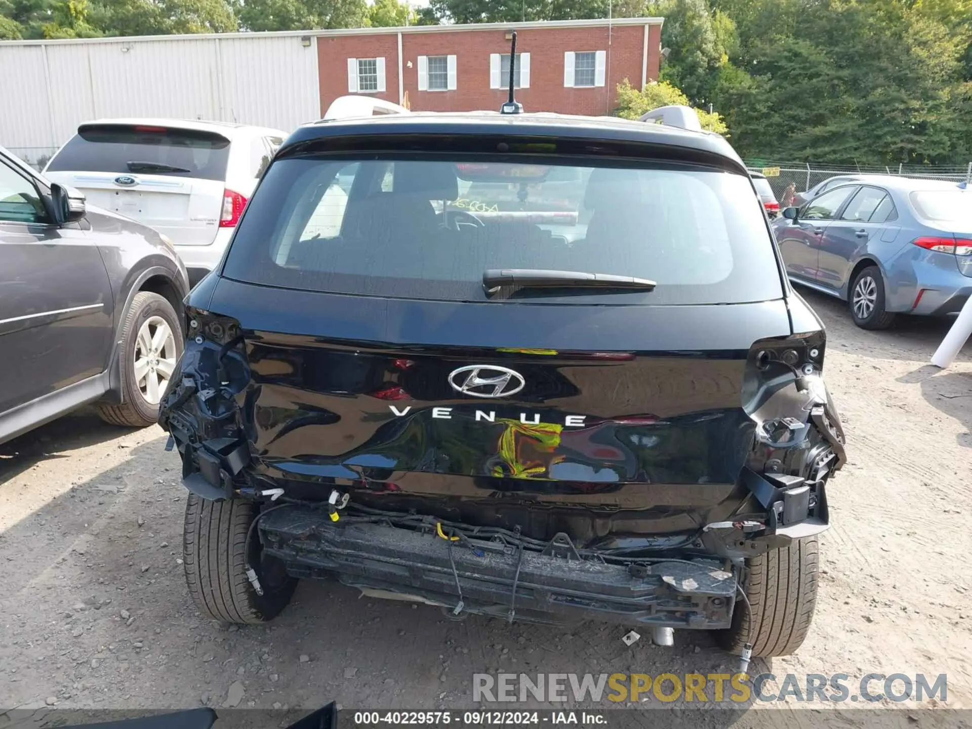 17 Photograph of a damaged car KMHRC8A33RU283727 HYUNDAI VENUE 2024