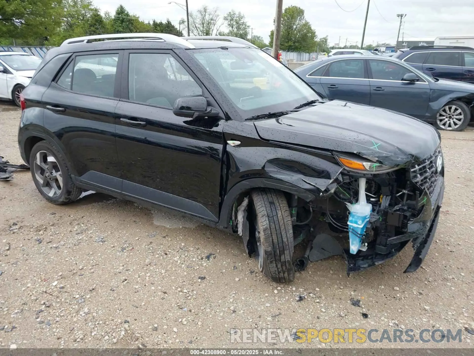 1 Photograph of a damaged car KMHRC8A33RU318511 HYUNDAI VENUE 2024