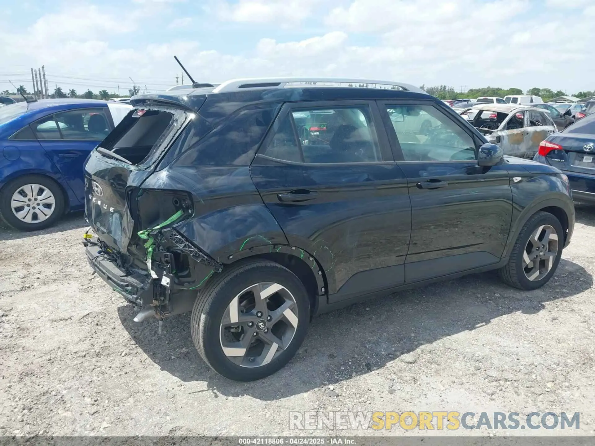 19 Photograph of a damaged car KMHRC8A34RU314435 HYUNDAI VENUE 2024