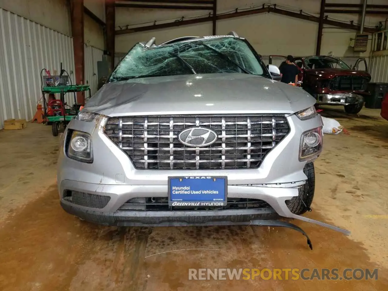 5 Photograph of a damaged car KMHRC8A36RU299632 HYUNDAI VENUE 2024