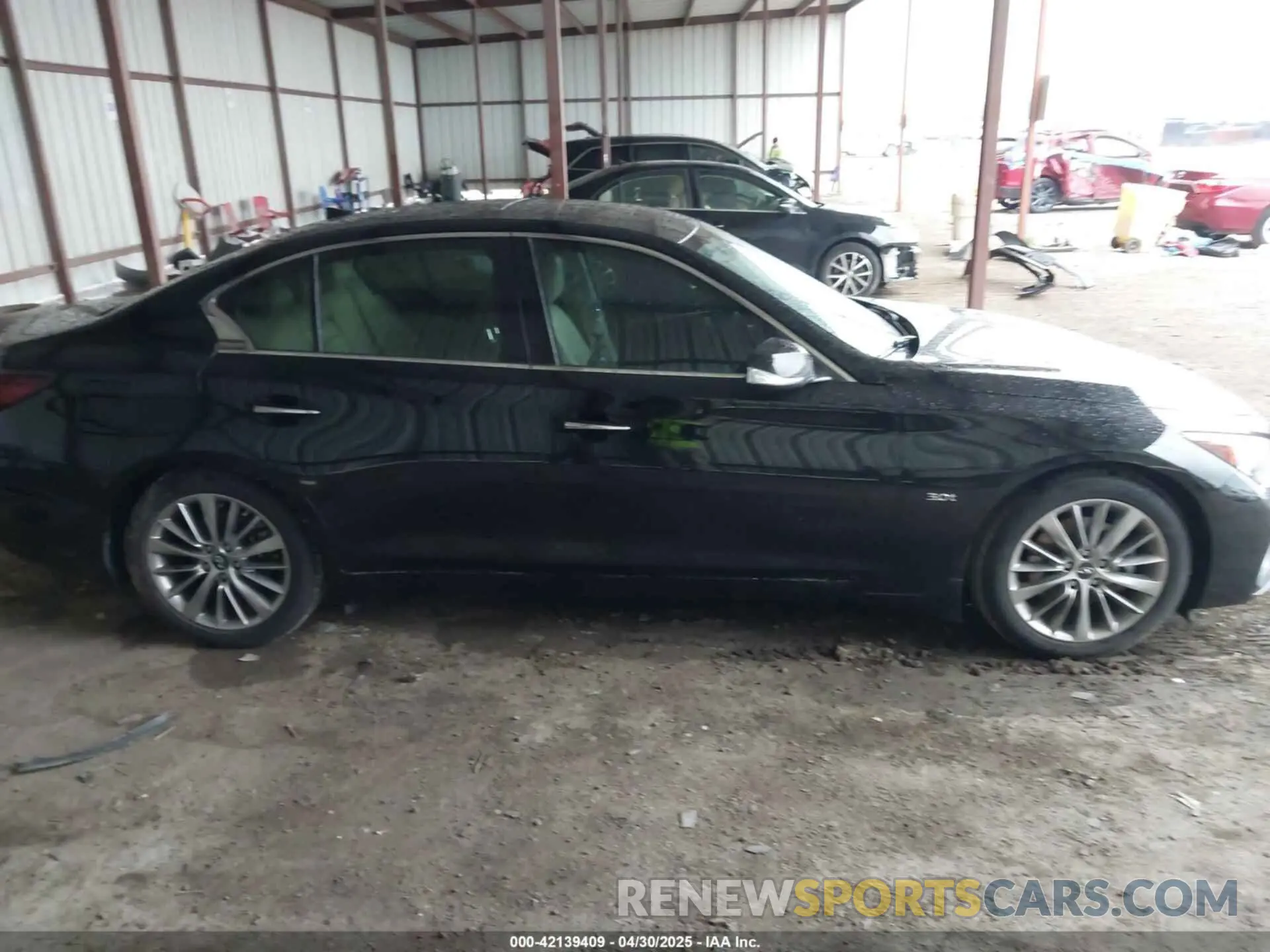 13 Photograph of a damaged car JN1EV7AP0KM511024 INFINITI Q50 2019