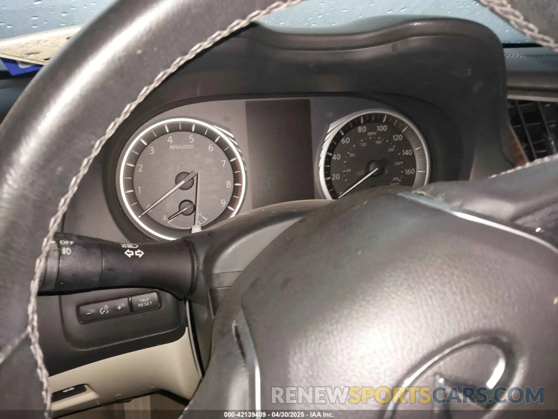 7 Photograph of a damaged car JN1EV7AP0KM511024 INFINITI Q50 2019
