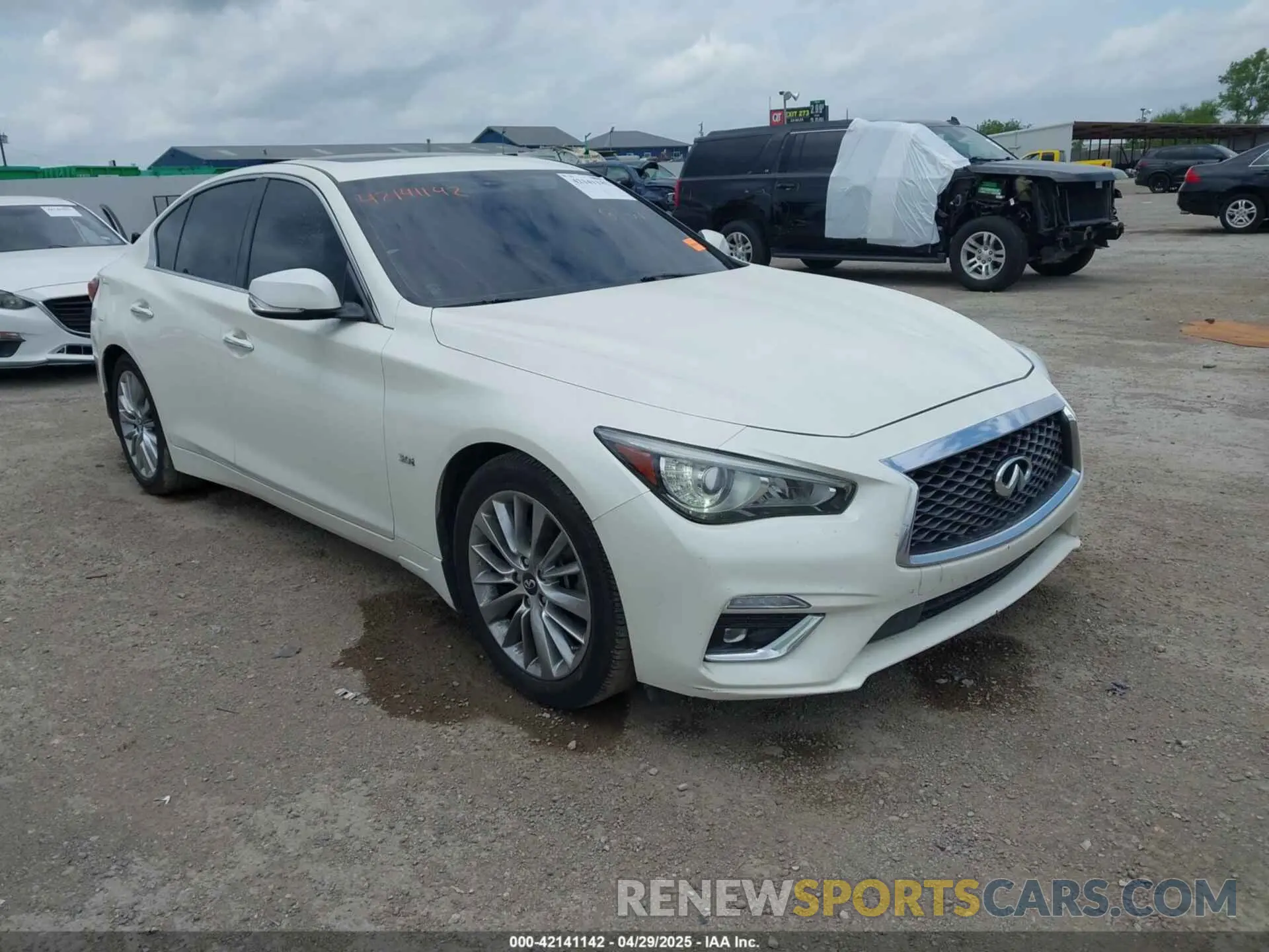1 Фотография поврежденного автомобиля JN1EV7AP0KM514067 INFINITI Q50 2019
