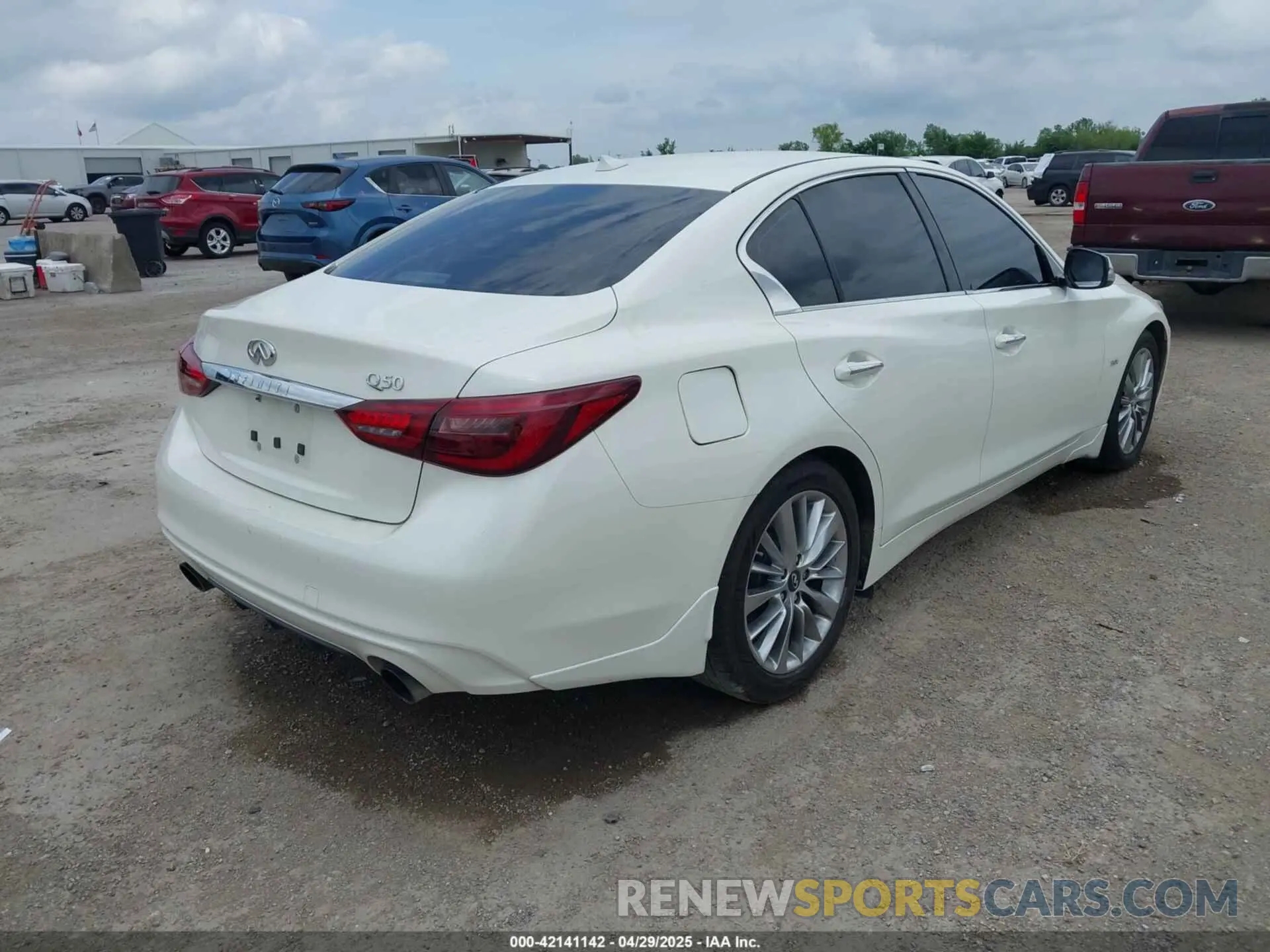 4 Фотография поврежденного автомобиля JN1EV7AP0KM514067 INFINITI Q50 2019