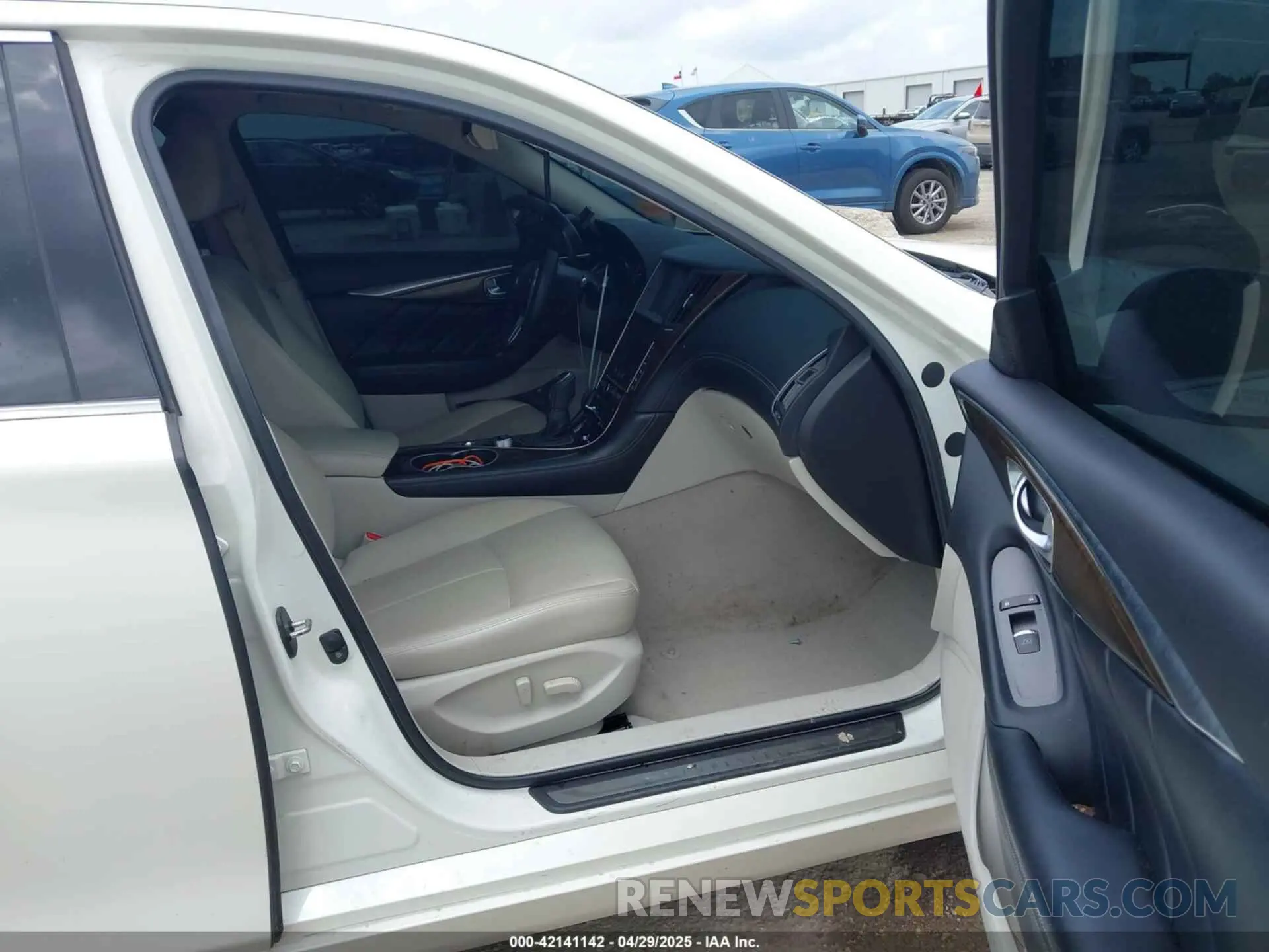 5 Фотография поврежденного автомобиля JN1EV7AP0KM514067 INFINITI Q50 2019