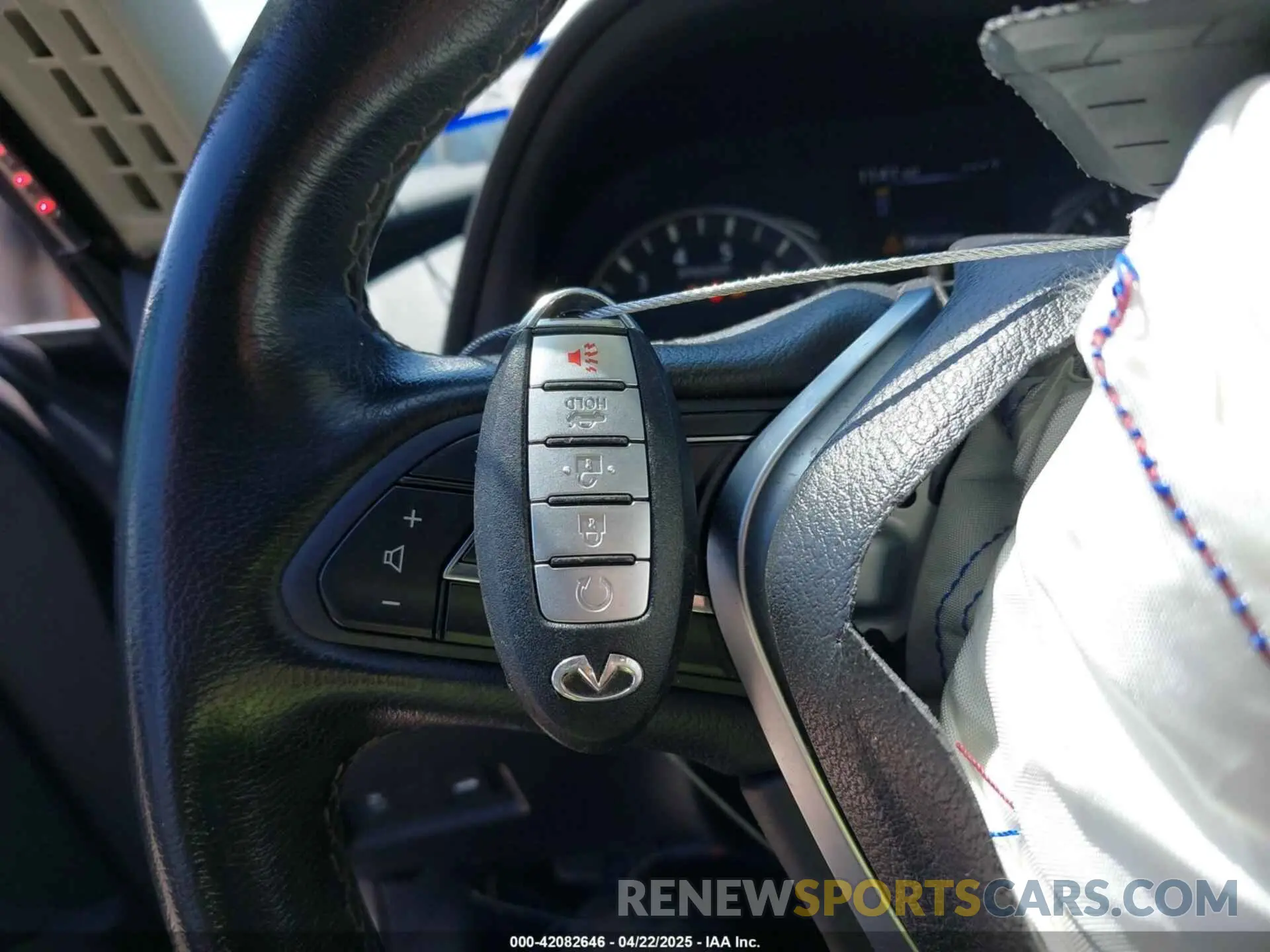 11 Photograph of a damaged car JN1EV7AP0KM514389 INFINITI Q50 2019