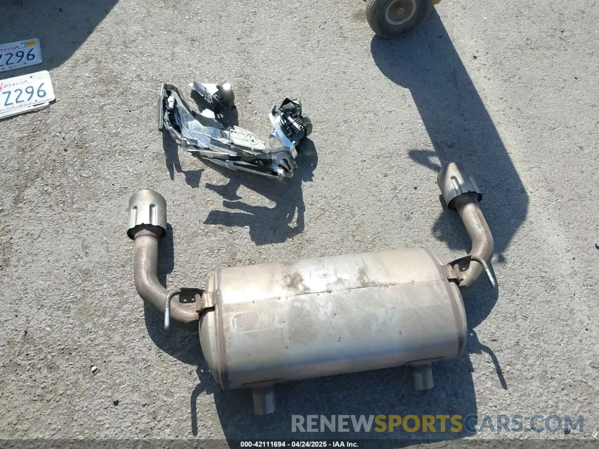 12 Photograph of a damaged car JN1EV7AP0KM543522 INFINITI Q50 2019