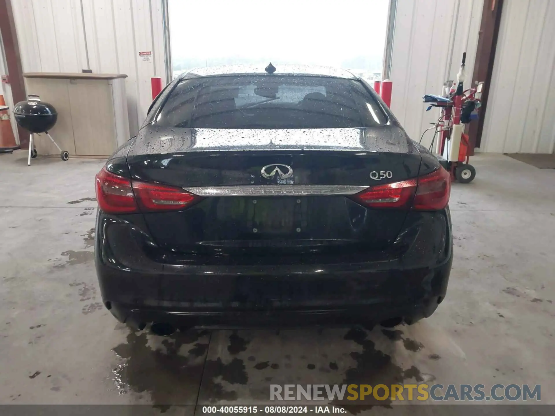 16 Photograph of a damaged car JN1EV7AP1KM512392 INFINITI Q50 2019