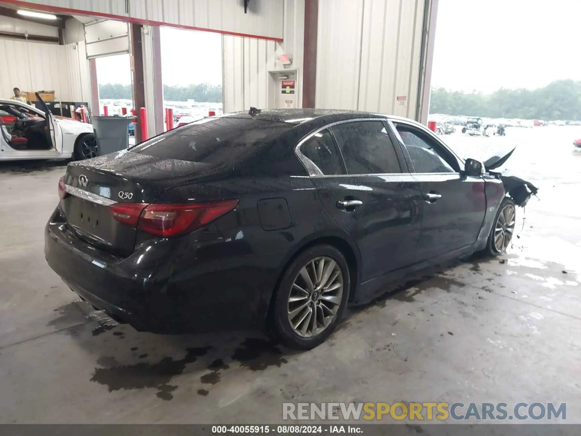 4 Photograph of a damaged car JN1EV7AP1KM512392 INFINITI Q50 2019