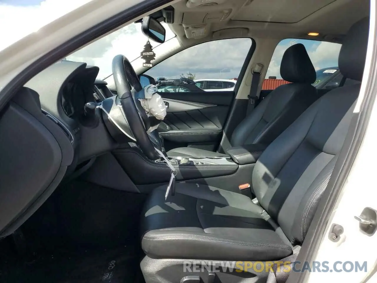 7 Фотография поврежденного автомобиля JN1EV7AP1KM542654 INFINITI Q50 2019