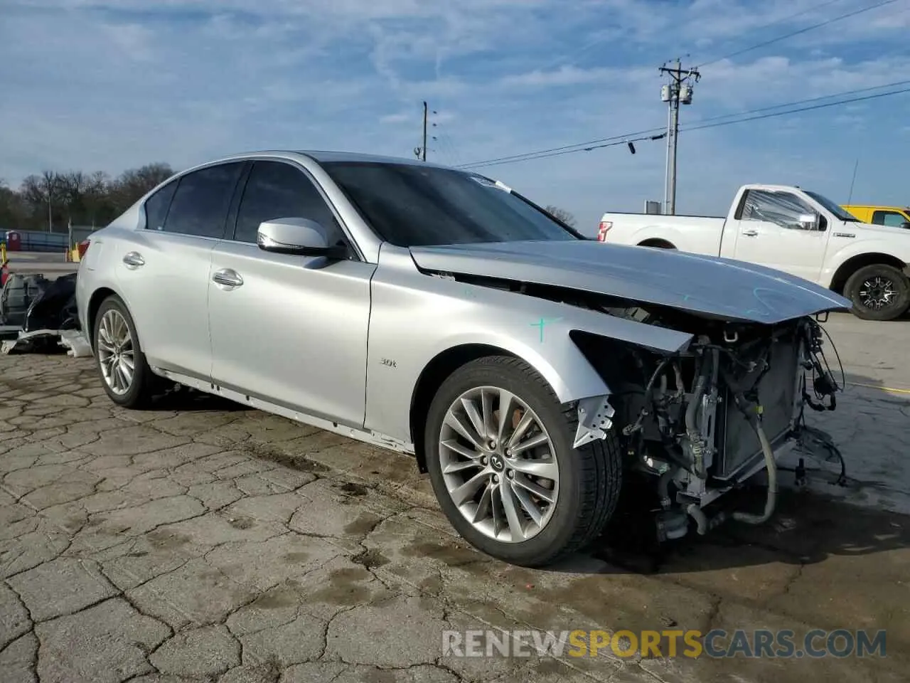 4 Photograph of a damaged car JN1EV7AP2KM512398 INFINITI Q50 2019
