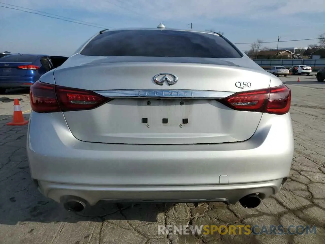 6 Photograph of a damaged car JN1EV7AP2KM512398 INFINITI Q50 2019