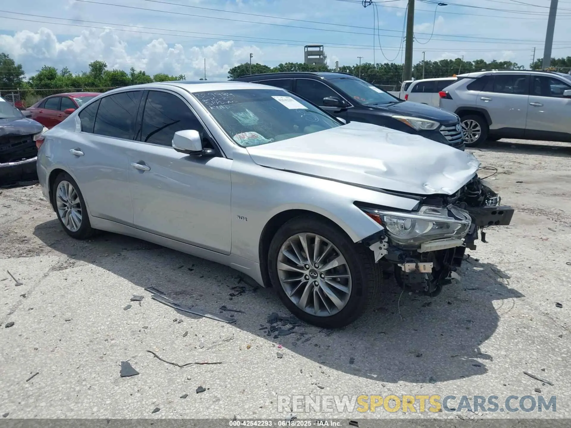 1 Фотография поврежденного автомобиля JN1EV7AP2KM513020 INFINITI Q50 2019