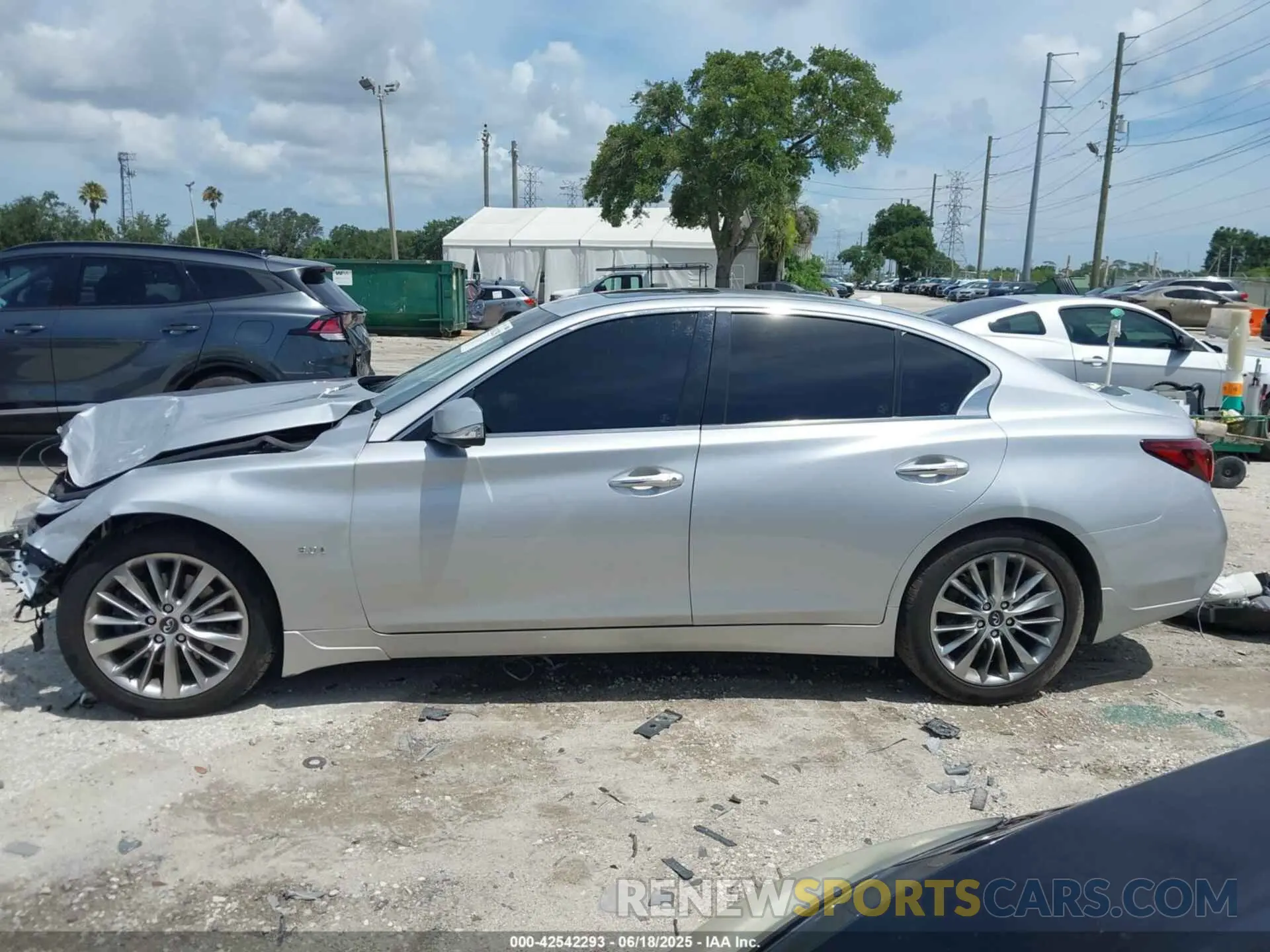 14 Фотография поврежденного автомобиля JN1EV7AP2KM513020 INFINITI Q50 2019