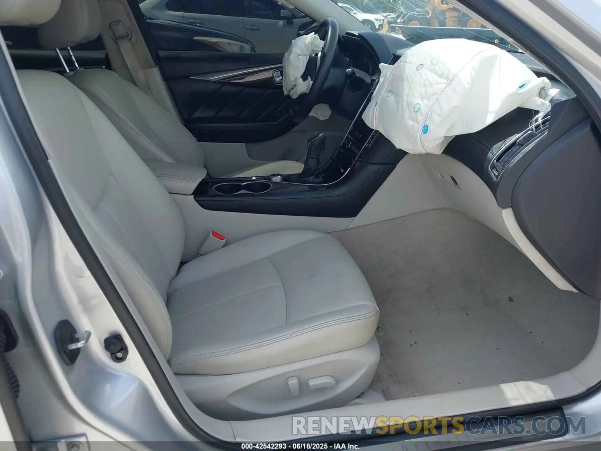 5 Фотография поврежденного автомобиля JN1EV7AP2KM513020 INFINITI Q50 2019