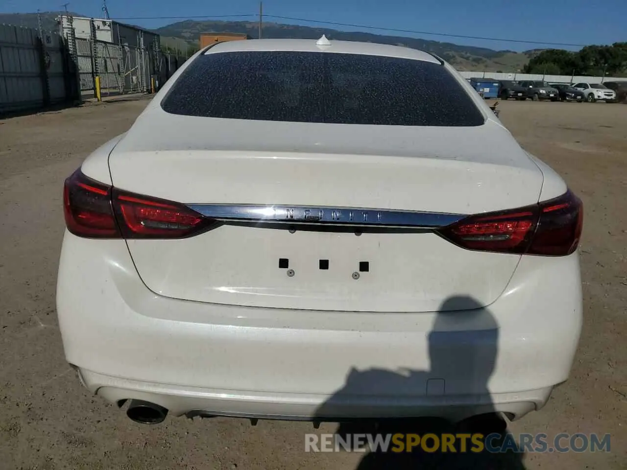 6 Photograph of a damaged car JN1EV7AP2KM513678 INFINITI Q50 2019