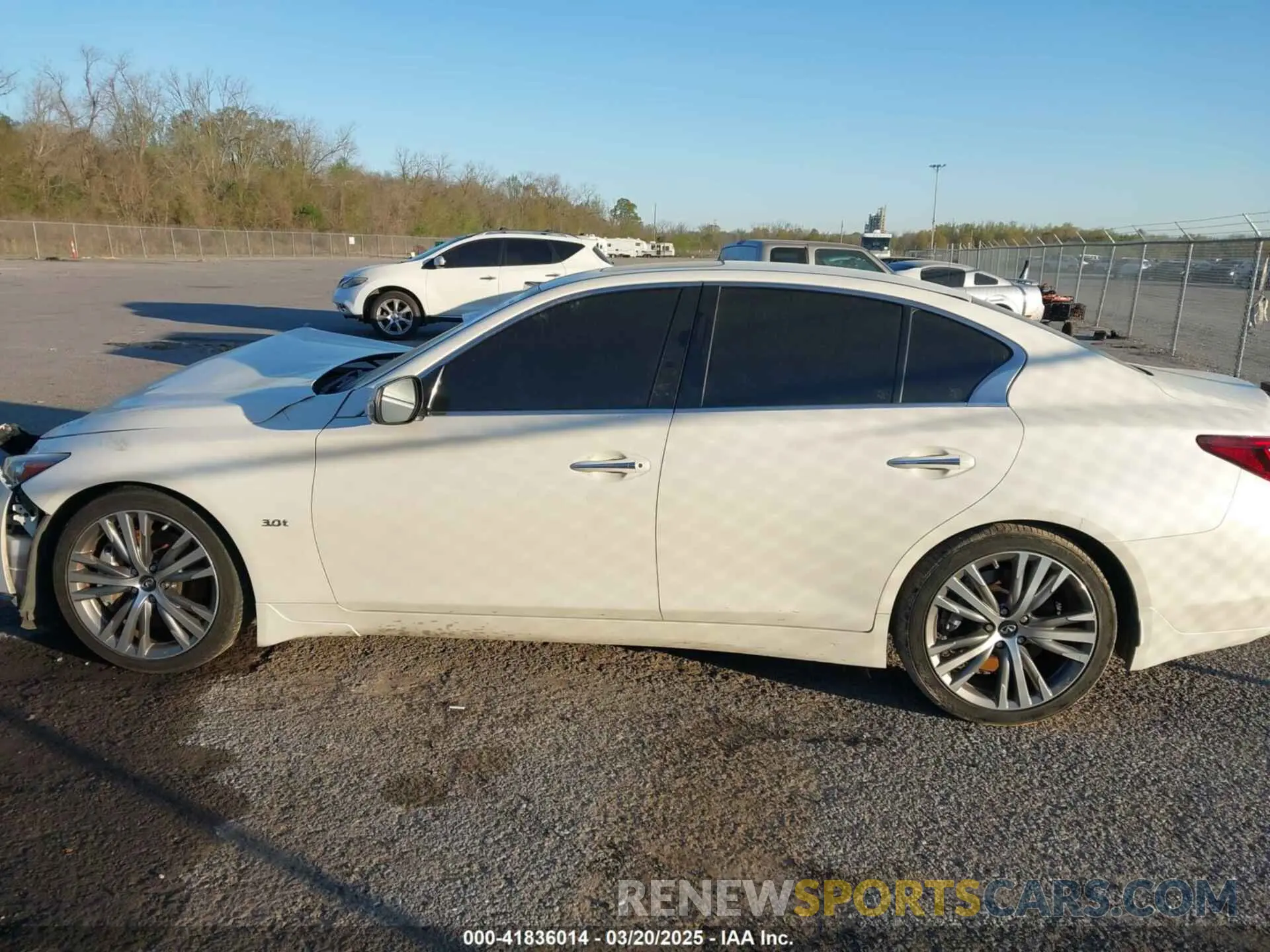 14 Photograph of a damaged car JN1EV7AP2KM519447 INFINITI Q50 2019